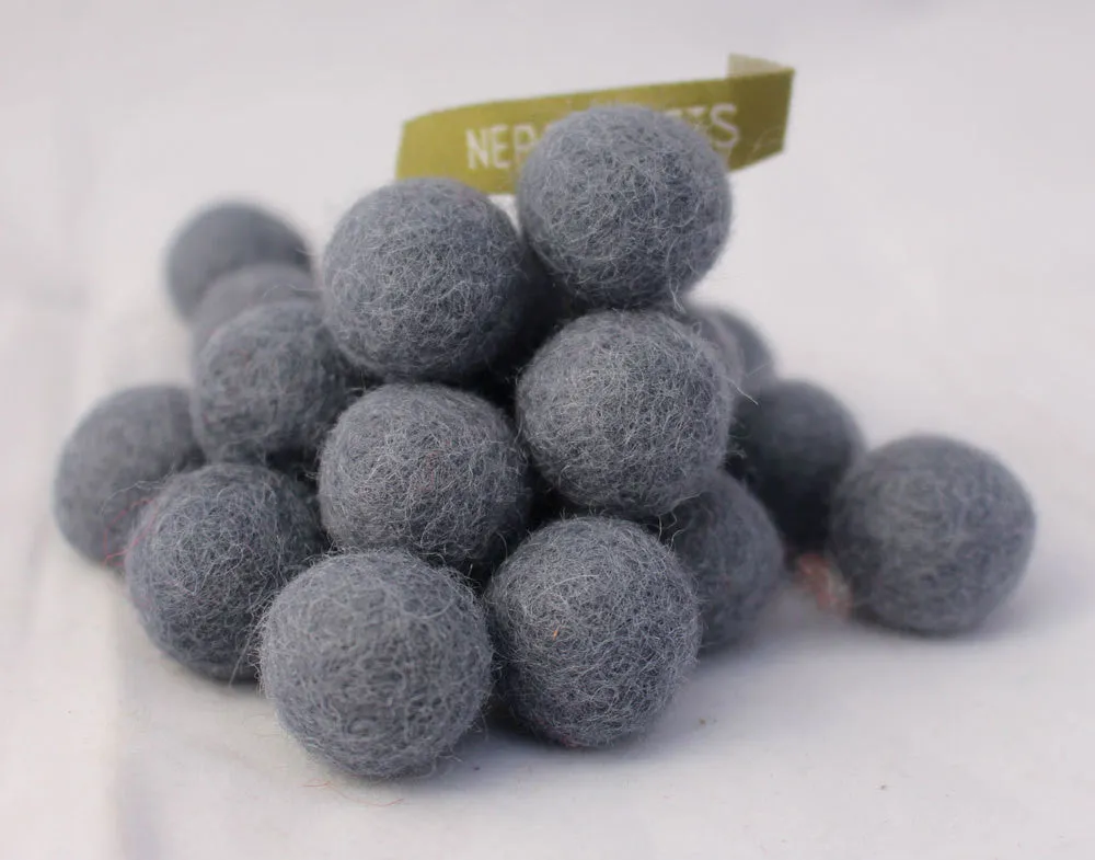 2 cm/20mm Felt Balls-White, Green,Gray, Turquoise, Purple