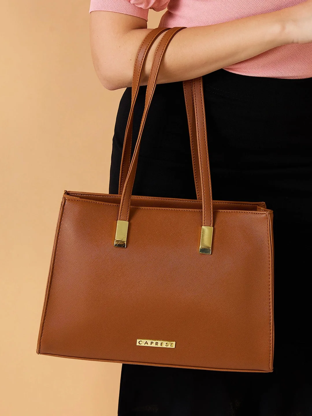 Caprese Afra Tote Medium Tan