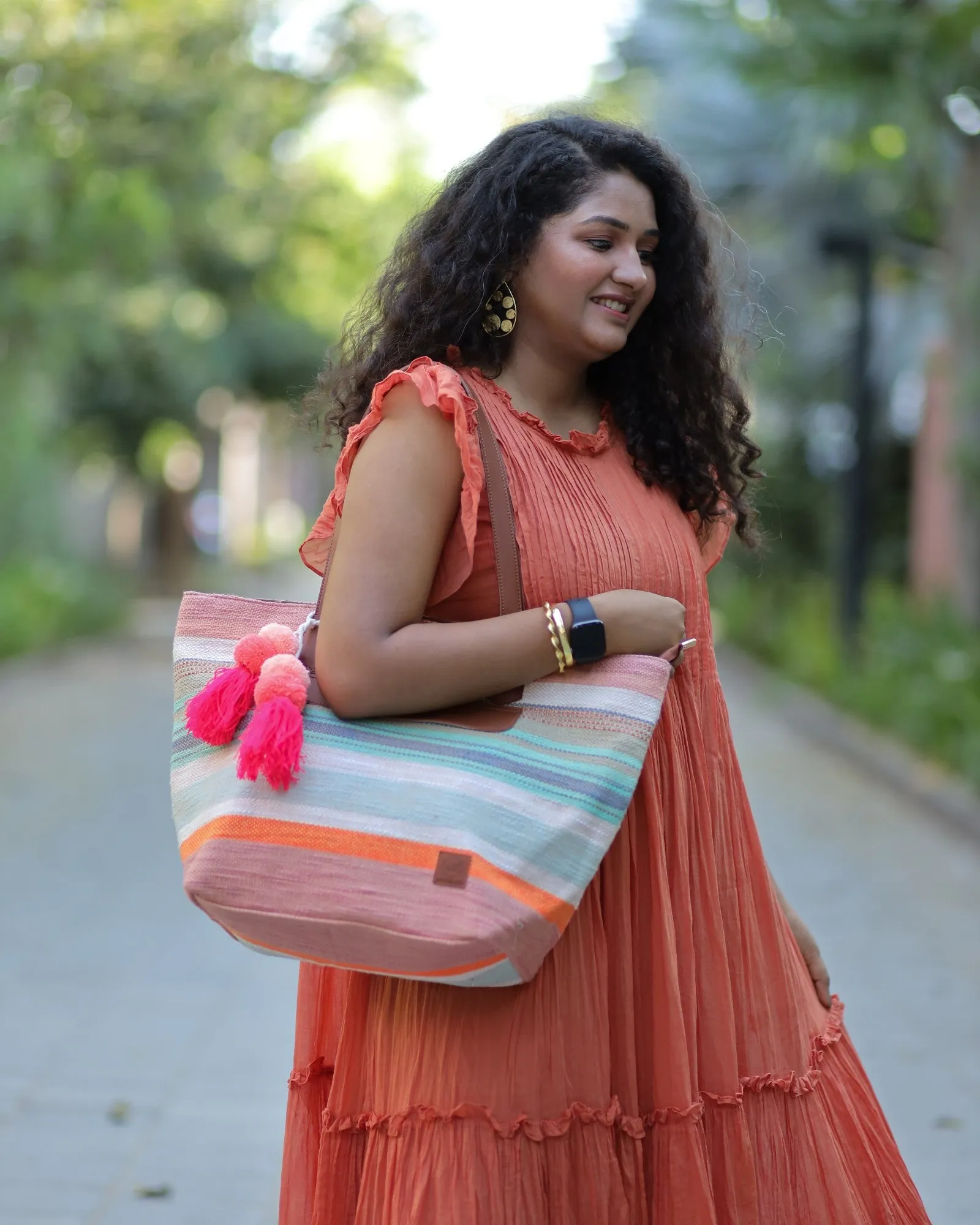 Dusty Daisy Weekender Tote