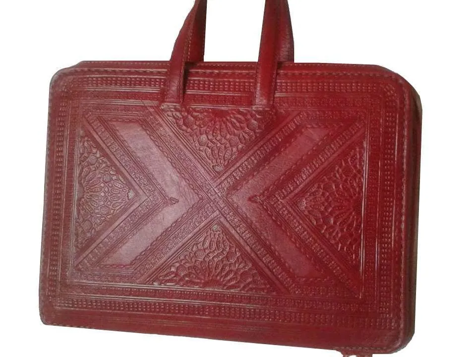 Heritage Portfolio Briefcase - Red - Triangles