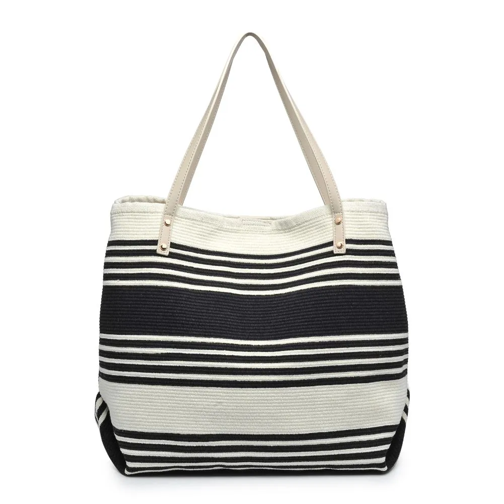 Nessa Tote